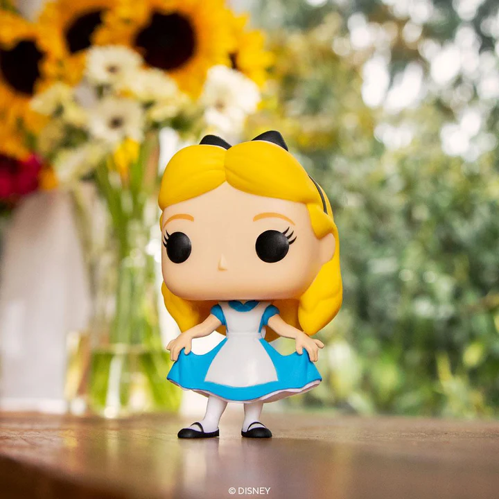Pop! Disney: Alice in Wonderland - Alice Curtsying 